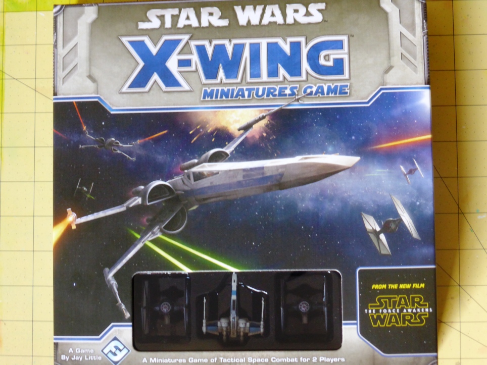 Unboxing New X-Wing Starter Set